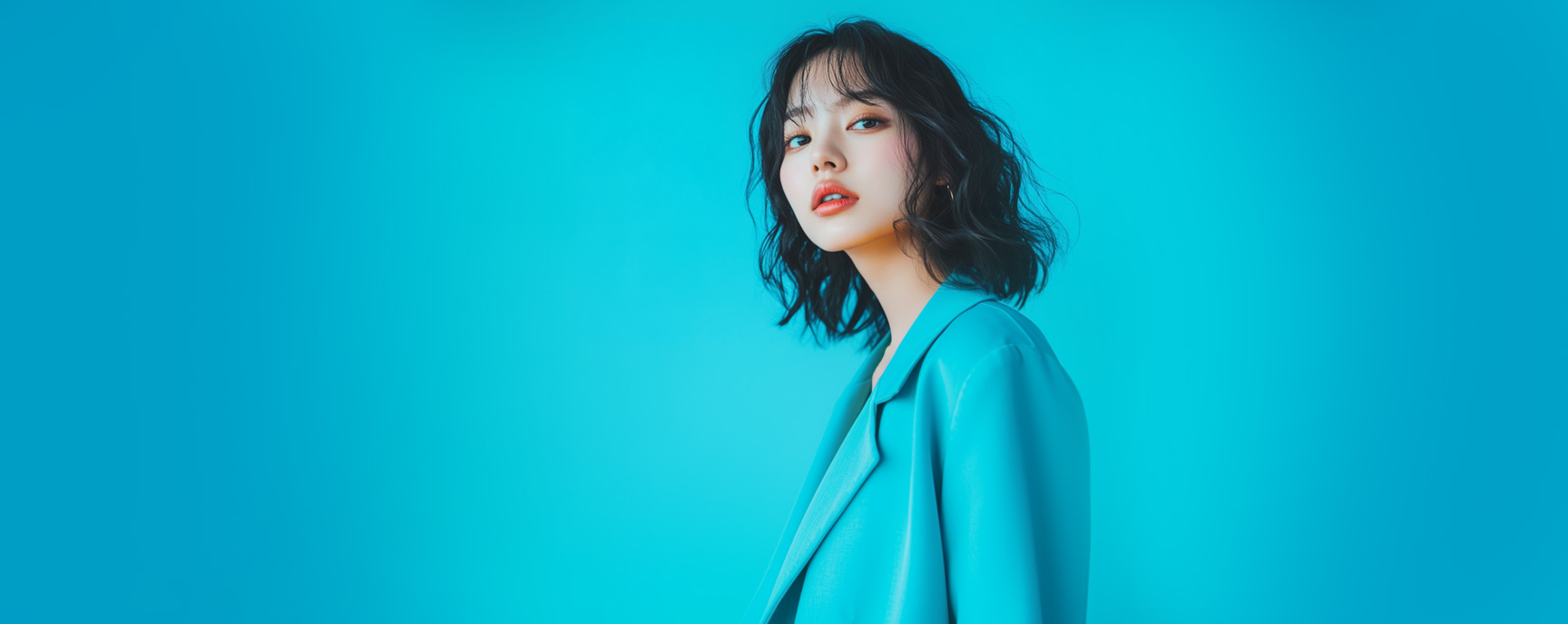 스타일 브랜드의 소셜 마켓플레이스